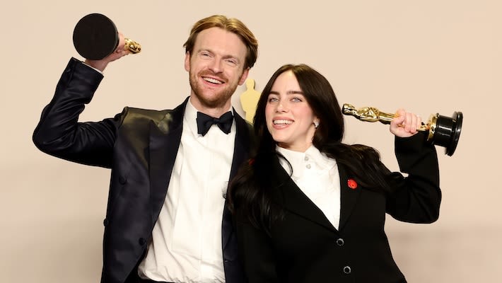 Billie Eilish & Finneas Work On ’Birds Of A Feather’ In BTS Video