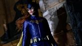 Batgirl: directores reiteran su tristeza por no poder mostrar la película al mundo