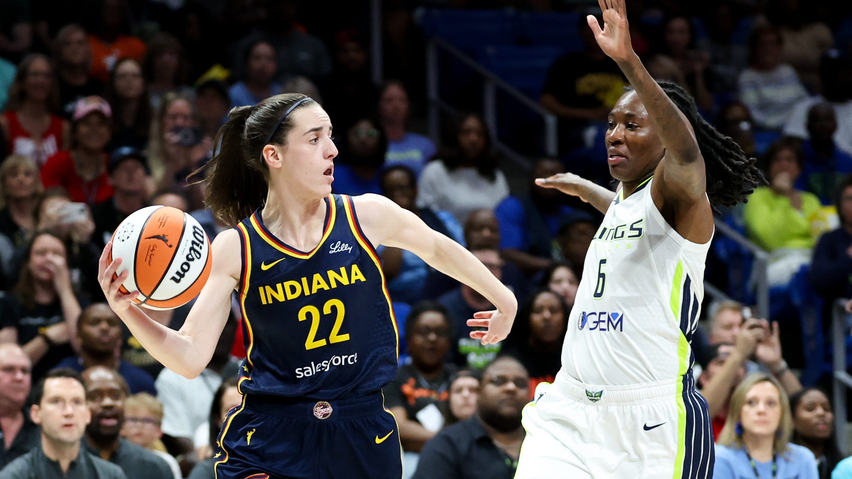 Caitlin Clark makes WNBA debut: Recap, highlights as Arike Ogunbowale, Wings edge Fever