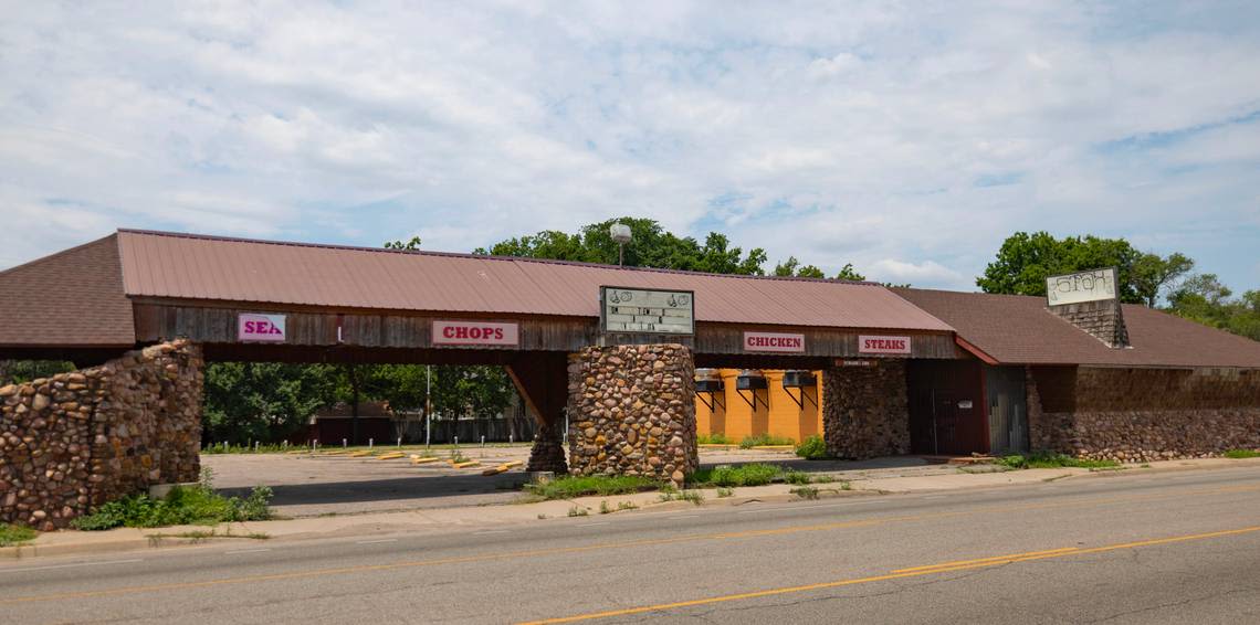 Flashback Friday: Wichita has somehow survived a decade without this legendary restaurant