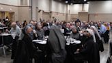 Hundreds wake up early to share prayer at the Amarillo Community Prayer Breakfast.