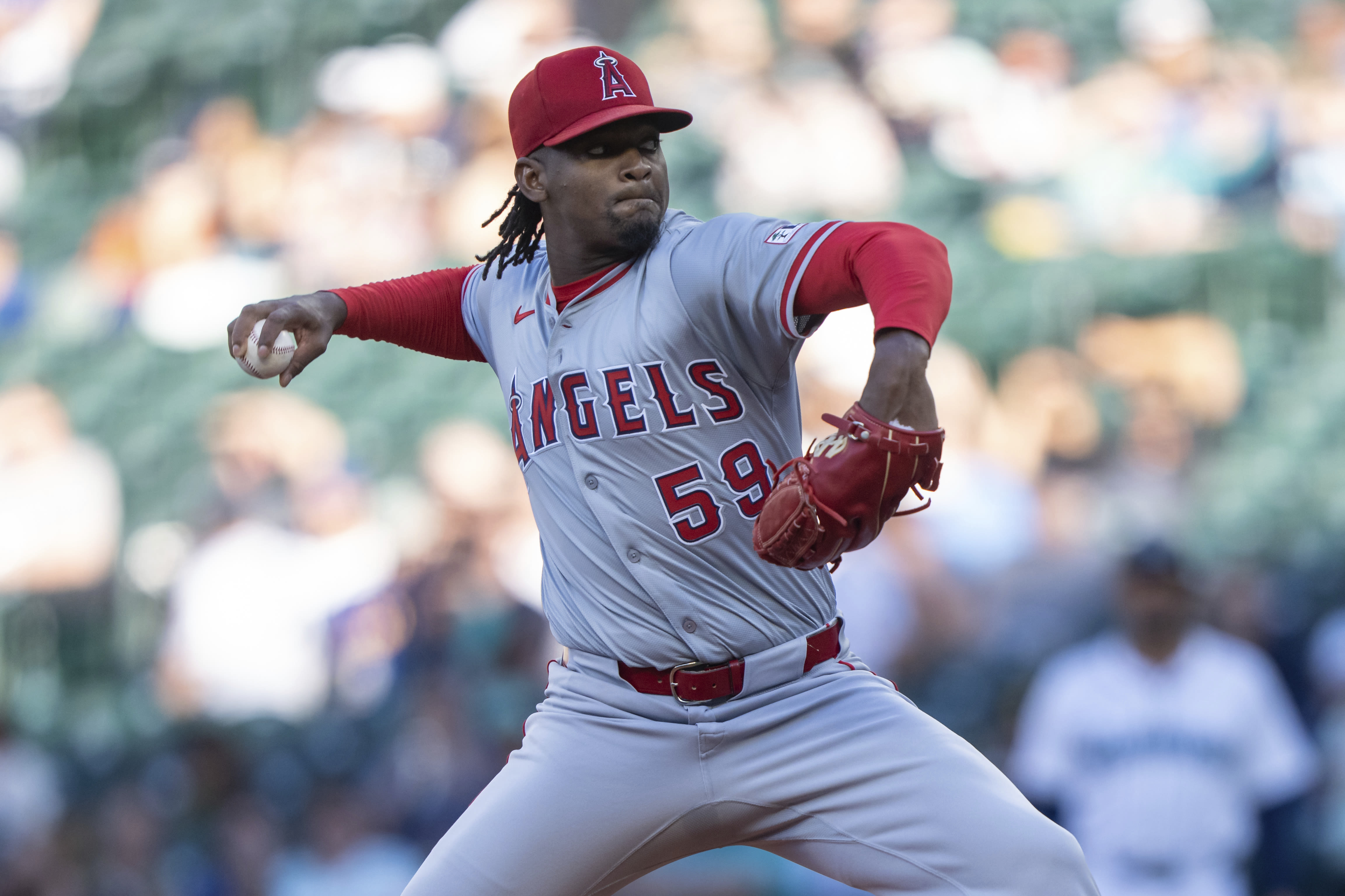 Angels fall to Nationals after José Tena delivers walk-off single in 10th inning