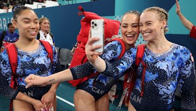 Canada's gymnasts onto Olympic team final, with only a few bumps along the way