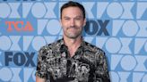 Brian Austin Green se planta con cinco hijos