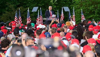 Bronx rallygoers reveal top 2 issues they believe will help Trump dominate in blue state