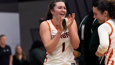 Why Verona's top-100 recruit is sticking with Iowa women's basketball after 'shocking' retirement