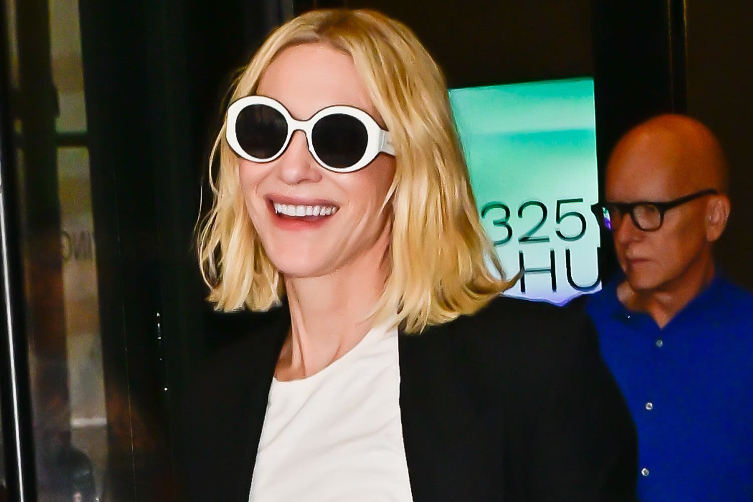 Cate Blanchett Flashes a Smile in New York City, Plus JAY-Z, Stephen Curry, Adam Sandler and More