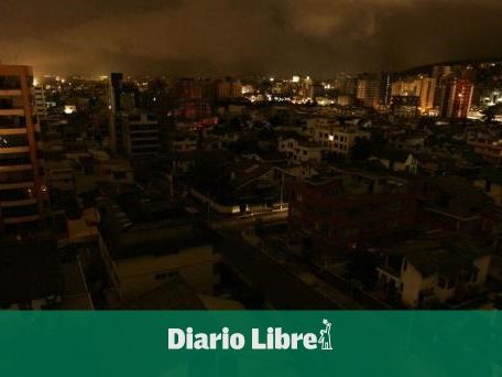 Ecuador suspende cortes de energía eléctrica por una semana, pero crisis continúa