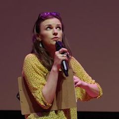 Aisling Bea