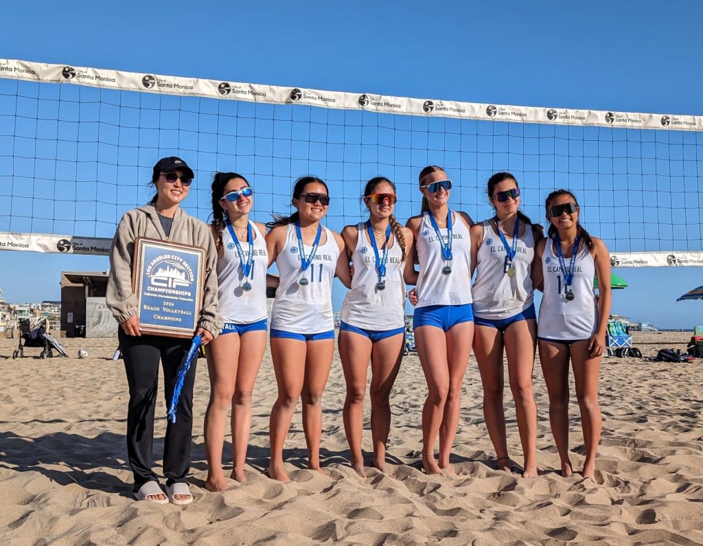 El Camino Real girls beach volleyball beats Taft to win City Section championship