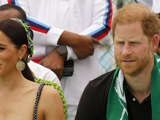 Meghan slammed as 'rude moment' exposed while Harry played 'second fiddle'