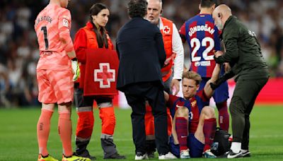 Barcelona midfielder Frenkie de Jong to undergo ankle surgery if injury does not improve