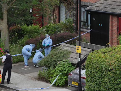 Armed police arrest man after human remains found in suitcases at Bristol’s Clifton Suspension Bridge