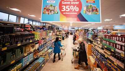 UK grocery inflation resumes downward trend, says Kantar