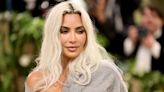 La microcintura imposible de Kim Kardashian en la Met Gala: ni Thalía se atrevió a tanto