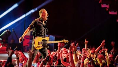 Bruce Springsteen Treats Columbus, Ohio to Epic 30-Song Set Full of Surprises