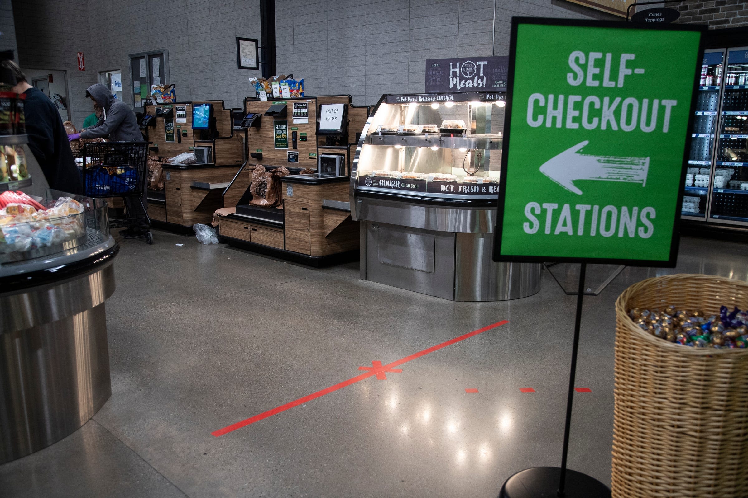 Would limits on self-checkout prevent shoplifting? What a California bill would mean.