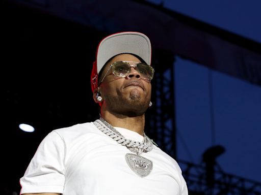 Rapper Nelly arrested in St. Louis area on charges of possessing ecstasy, not having insurance