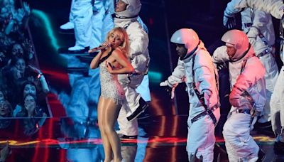 Sabrina Carpenter Gives Out of This World Performance at 2024 MTV VMAs