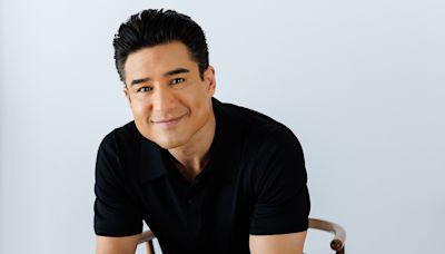 Mario Lopez Expands Shoe Carnival Deal, Plans Personal Appearances