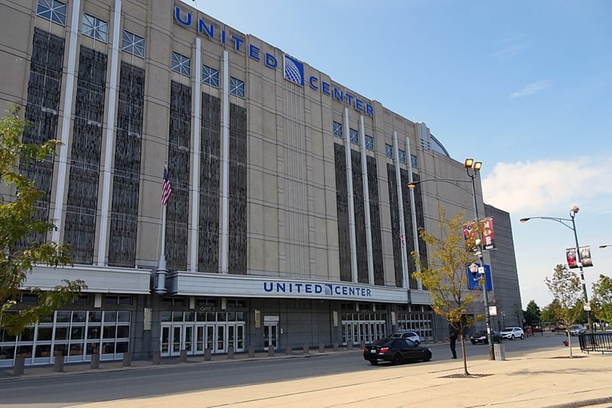 Chicago's United Center Owners Unveil $7 Billion '1901 Project' to Revitalize Near West Side with Green Spaces and Housing