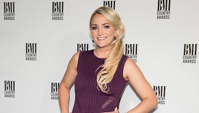 Jamie Lynn Spears shares video of daughters singing lullaby on Instagram