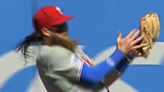 The Phillies' Brandon Marsh astonishingly made an accidental catch despite losing track of the baseball