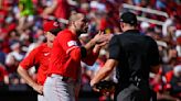 Reds star Joey Votto ejected early in loss to Cardinals in possible final MLB game