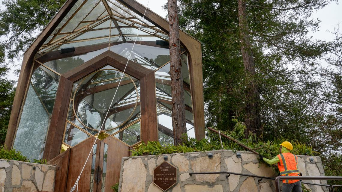 'The Glass Church,' a famed Southern California chapel, is closing due to a landslide