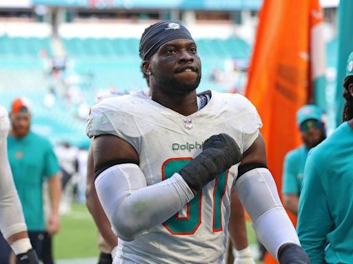 Dolphins bring back Emmanuel Ogbah after Shaq Barrett’s sudden retirement; players react to new arrivals of Calais Campbell, Marcus Maye