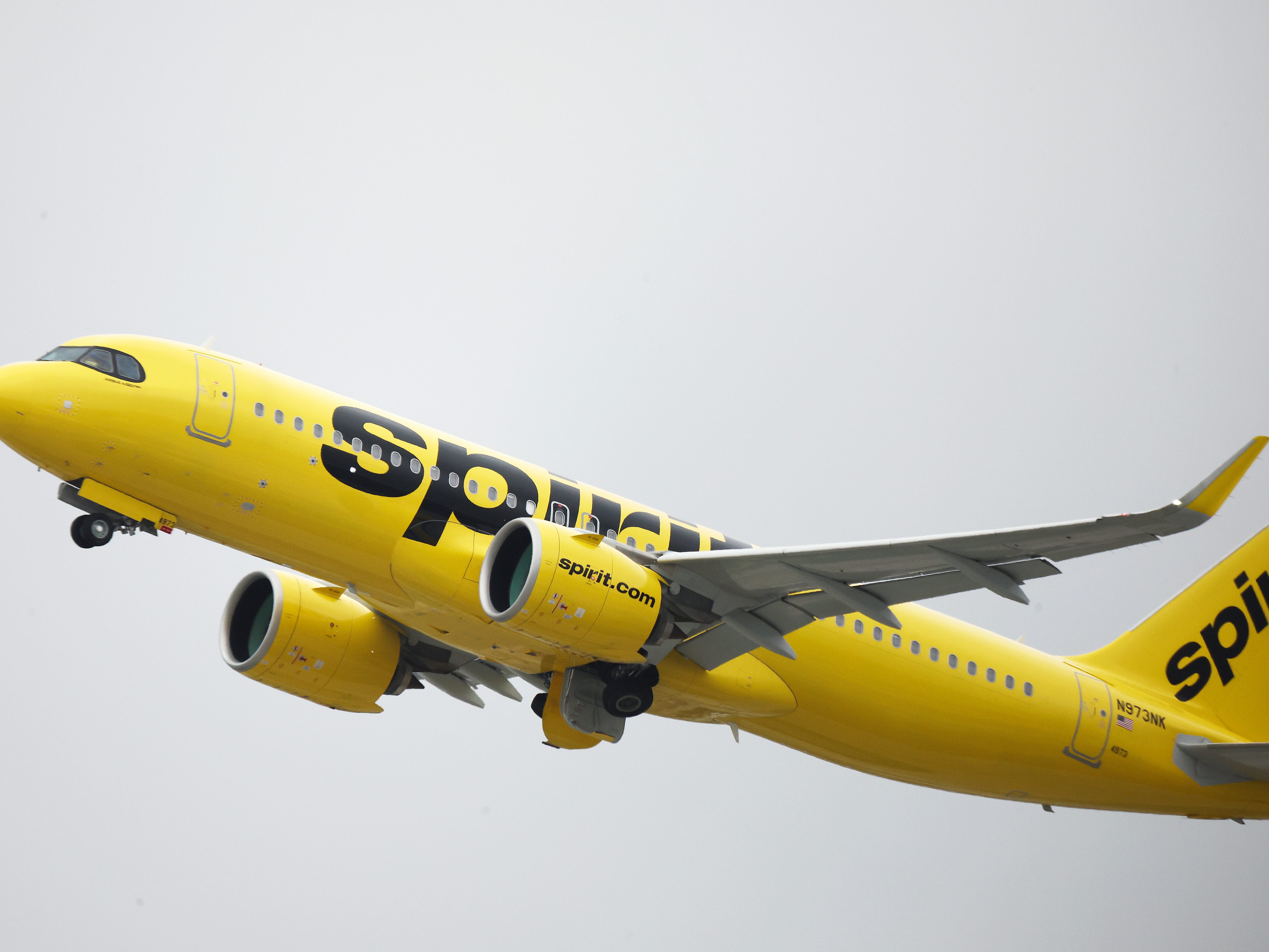 Spirit Airlines passengers say they were told to prepare for an emergency water landing in a chaotic flight to Florida