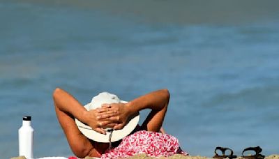 "Je ne m'expose plus au soleil": le bronzage est-il en train de passer de mode?