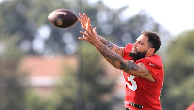 Mike Evans was considering Texans, Chiefs before re-signing with Bucs
