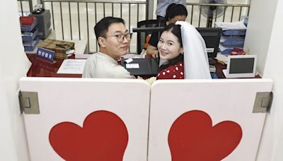 內地首季結婚登記數不足200萬對 同比降幅明顯