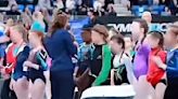 Dejan sin medalla a niña gimnasta negra en Irlanda y ofrecen disculpas año y medio después