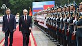 Guerre en Ukraine : Que vient faire Vladimir Poutine au Vietnam ?