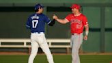 Shohei Ohtani gets warm reception in Anaheim before Dodgers lose to Angels