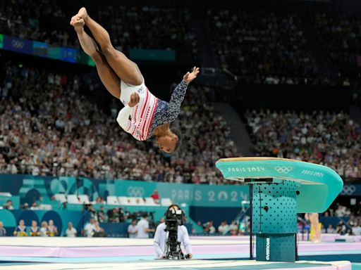 Olympic gymnastics live updates: Simone Biles goes for gold in all-around