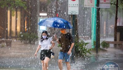 鋒面壓境中南部防雨襲 週末不宜安排戶外活動