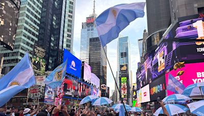 Copa América 2024 | Antes de la semifinal, otro masivo banderazo argentino en Manhattan