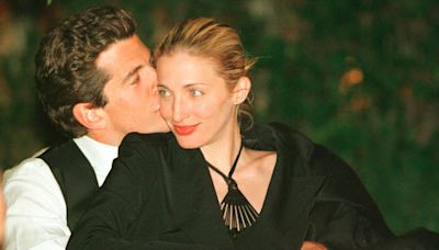 We're Obsessed With Carolyn Bessette-Kennedy's Iconic Style All Over Again