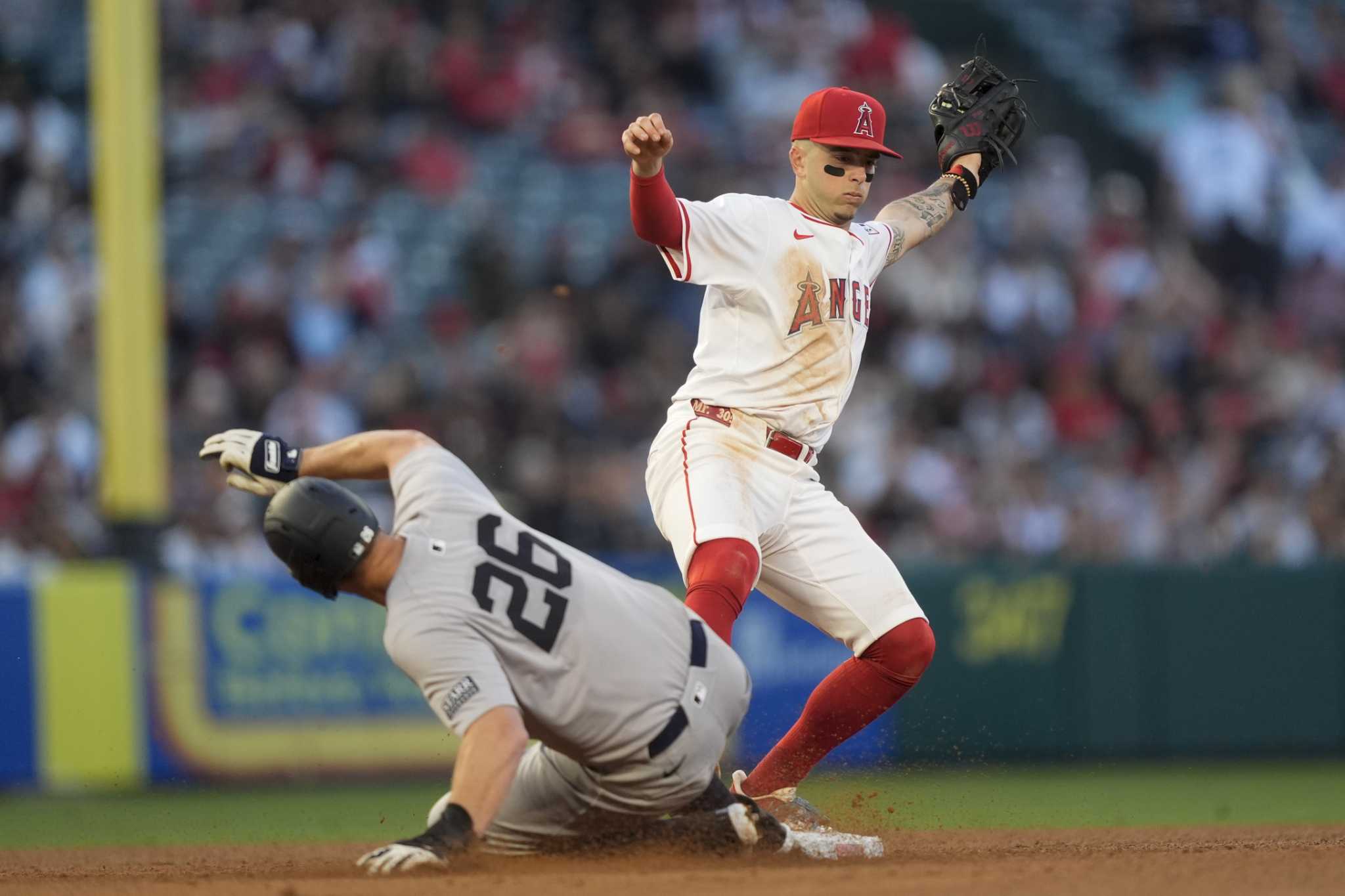 Taylor Ward's 2-run double in the 8th inning propels Angels to 4-3 victory over Yankees