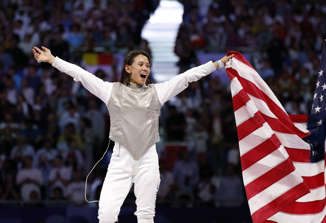 Back-to-back! Lexington’s Lee Kiefer repeats as foil fencing gold medalist at Olympics