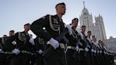 Arranca la parada militar en la plaza Roja entre estrictas medidas de seguridad