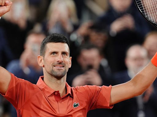 Novak Djokovic rolls into third round of rain-disrupted French Open
