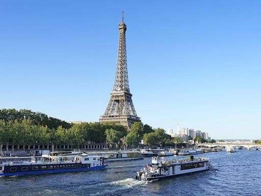 Paris mayor vows to swim in River Seine next week despite pollution concerns ahead of Olympics