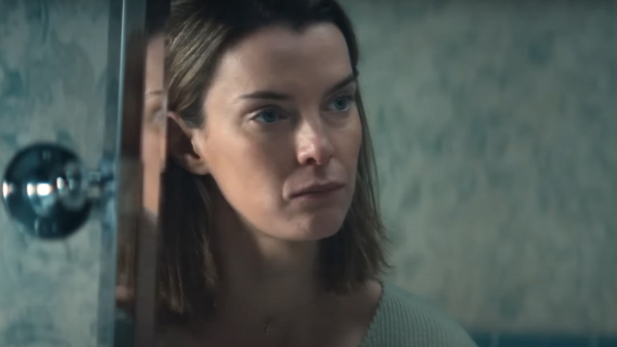 Three Women’s Betty Gilpin Talks About Her Most Important Takeaway From The Book And Why The Real Lina ‘Will Remain Anonymous...