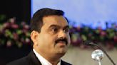 Magnate indio Adani enfrenta revés por desplome de acciones