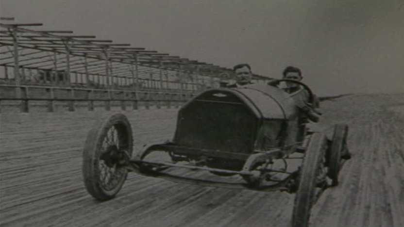 KCCI archives: The history of auto racing in Valley Junction