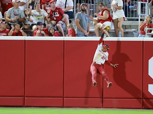 FSU softball on losing end of defensive battle as it's swept at NCAA Super Regional by Oklahoma